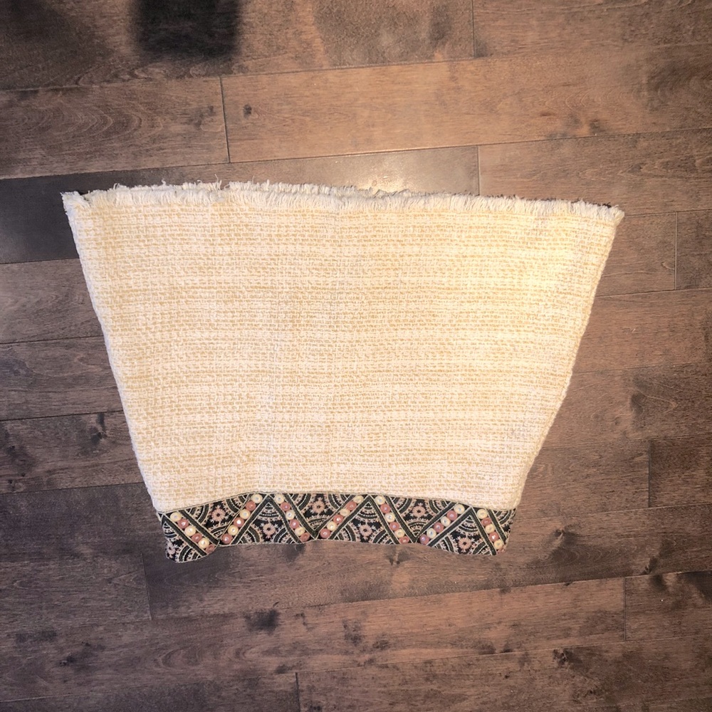 Tweed skirt beige cream